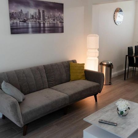 Gorgeous Ground Floor Apartment + Free Parking Manchester Eksteriør bilde