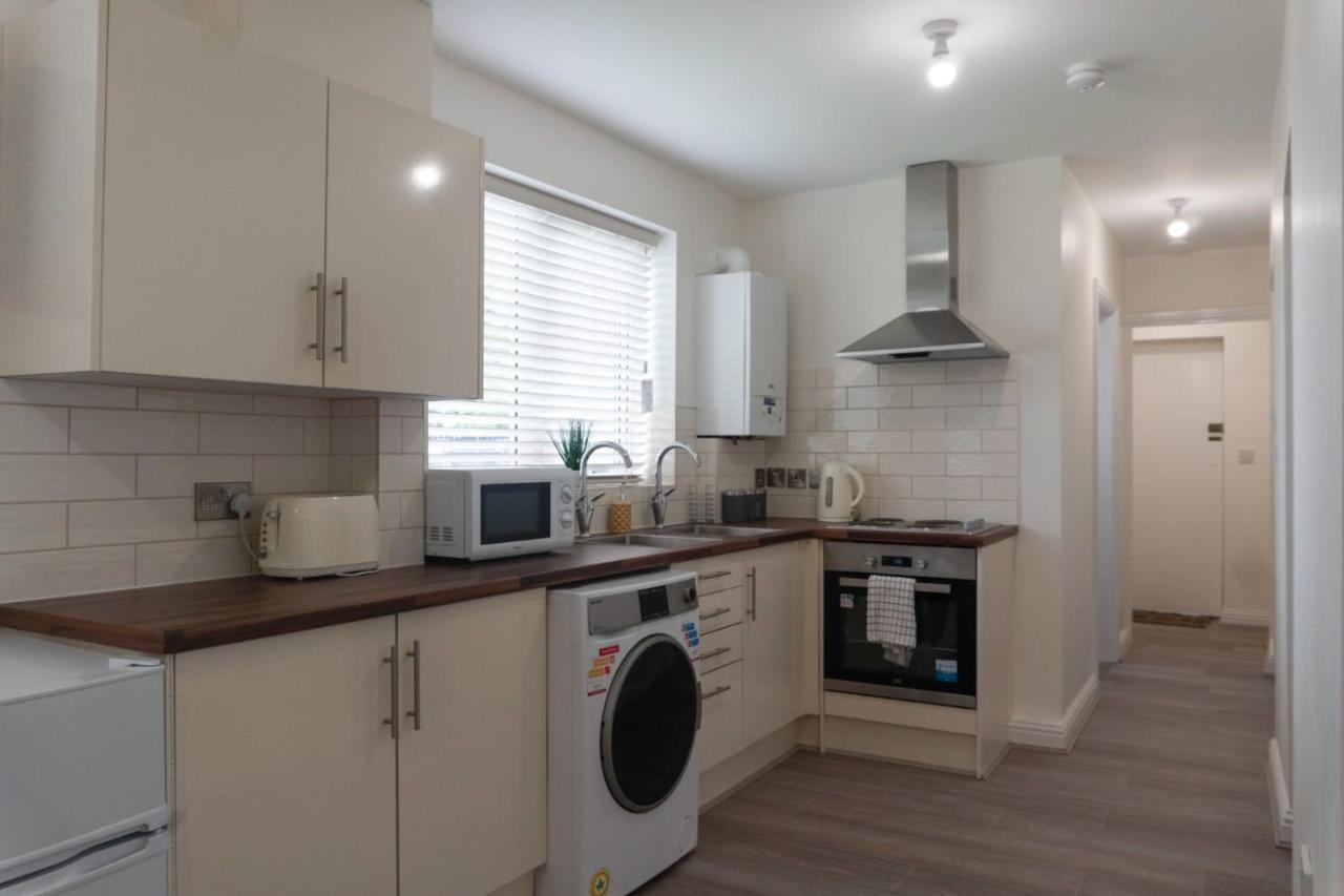Gorgeous Ground Floor Apartment + Free Parking Manchester Eksteriør bilde