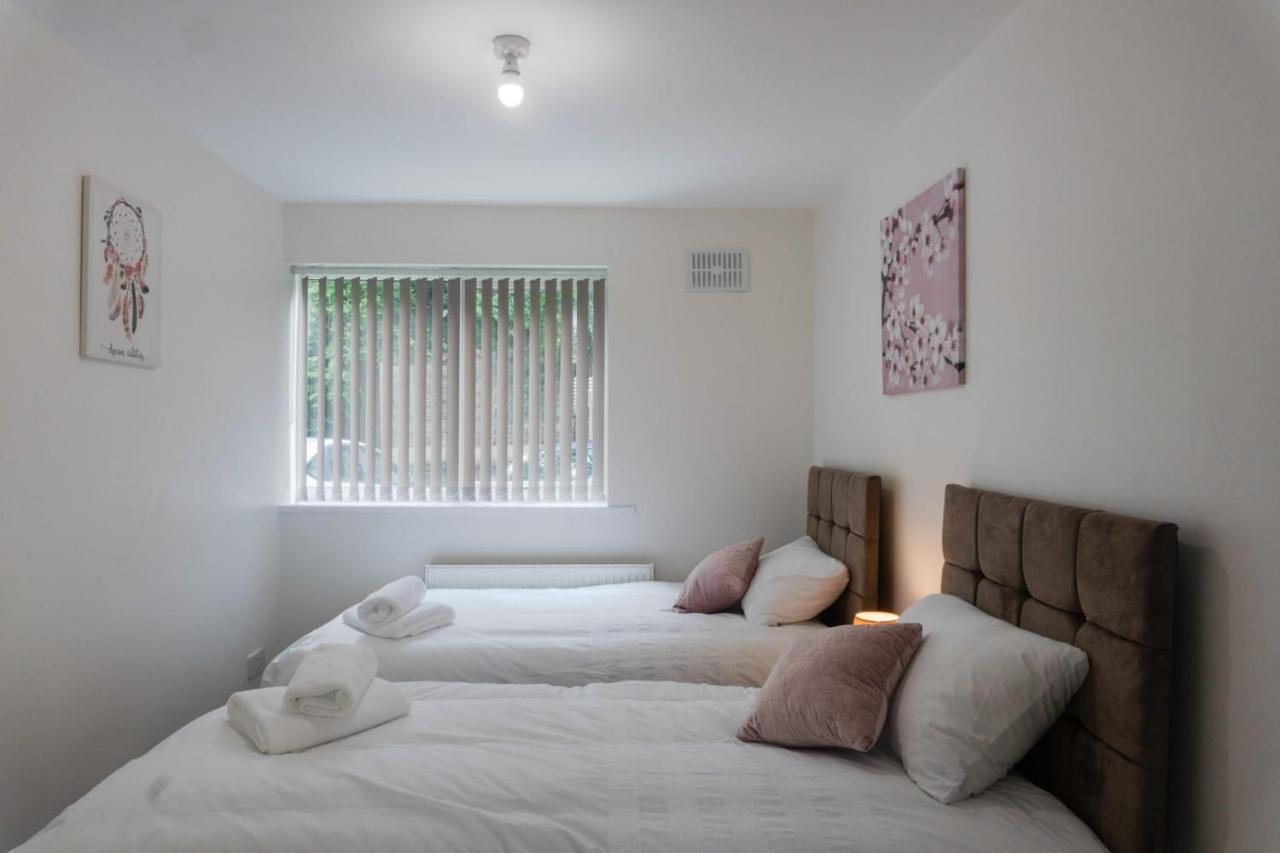 Gorgeous Ground Floor Apartment + Free Parking Manchester Eksteriør bilde