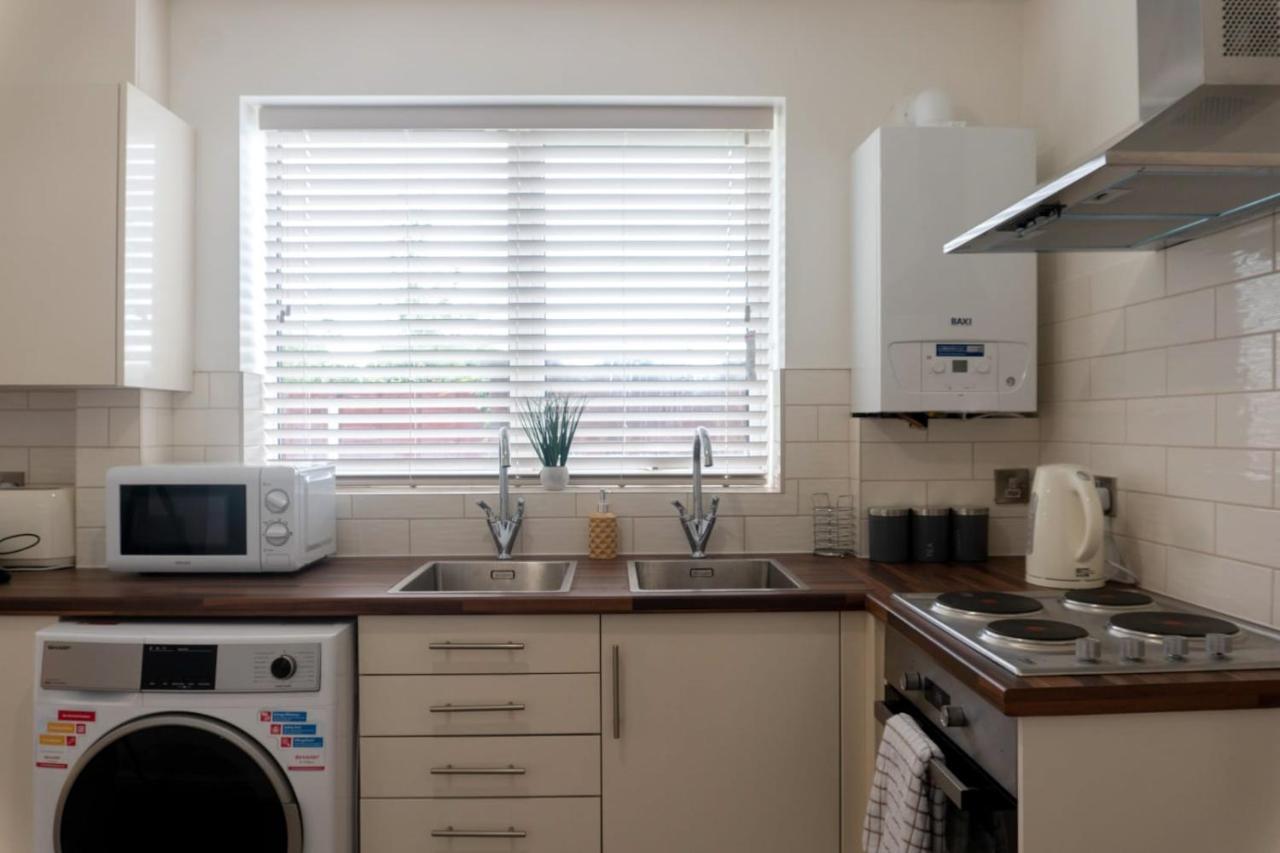 Gorgeous Ground Floor Apartment + Free Parking Manchester Eksteriør bilde